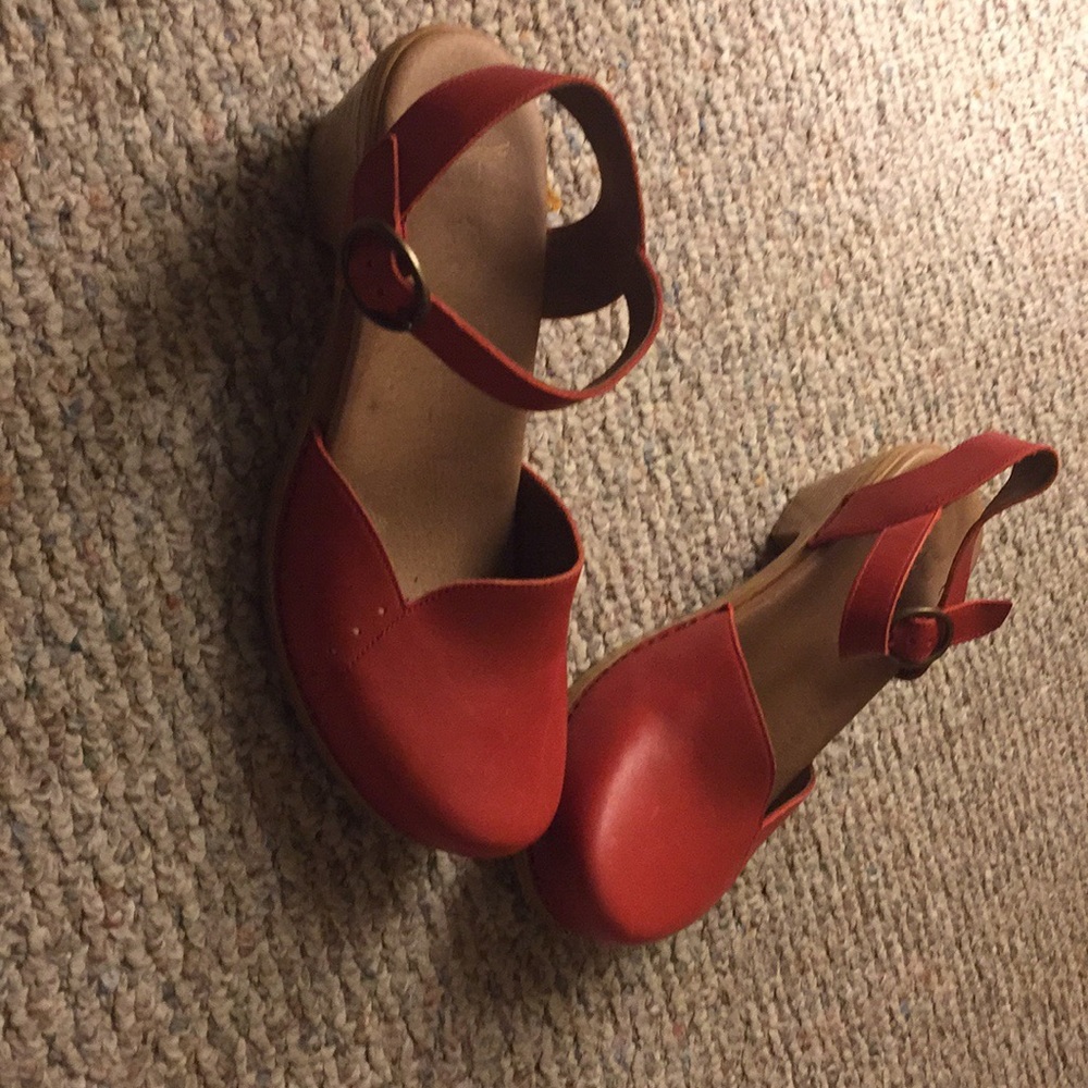 Dansko adjustable sandals